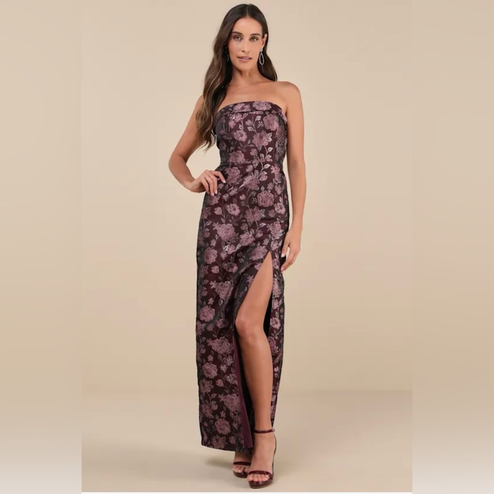 Lulus Strapless Floral Dress in Purple and Black